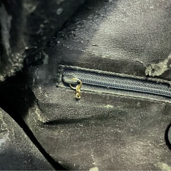 Authentic Gucci Vintage Navy Blue Leather Bamboo Handle Two Way Large Tote Bag - Picture 16 of 17